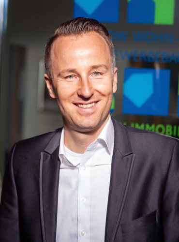 stefan-pfaff stefan-pfaff