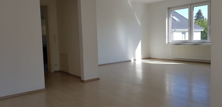 3,5-Zimmer-Wohnung in stadtnaher Lage von Singen, mit Hohentwiel-Blick!