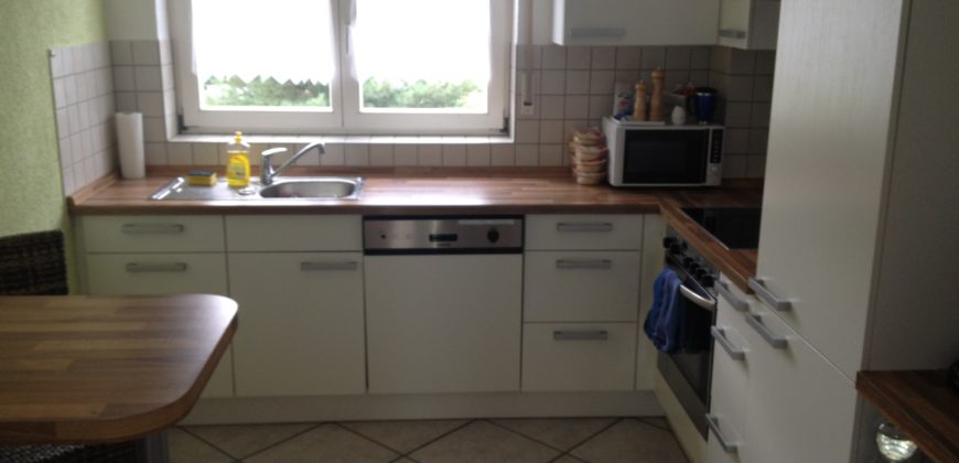 3-Zimmerwohnung mit sonnigem Balkon + Tiefgaragenstellplatz in ruhiger Lage von Rielasingen, FREI ab Februar 2019!!!