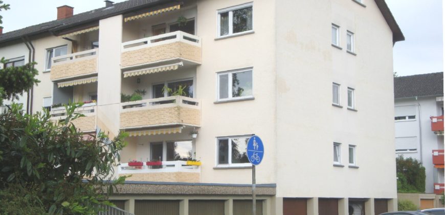 5-Zimmer Maisonettewohnung in Singen-Nord, auf 2 Etagen, mit Garage, Balkon und Wintergarten!