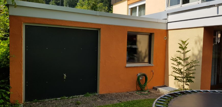 Einfamilienhaus in Ortsrandlage mit vielen Möglichkeiten und Platz für die (Groß-)Familie, erfüllen Sie sich Ihren Traum vom Wohnen!